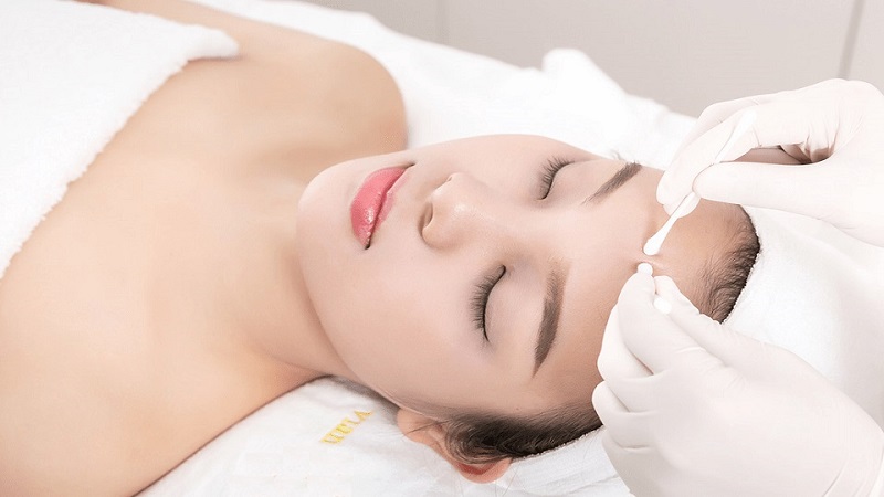 Mụn g&acirc;y ra sự kh&oacute; chịu v&agrave; mất thẩm mỹ tr&ecirc;n l&agrave;n da